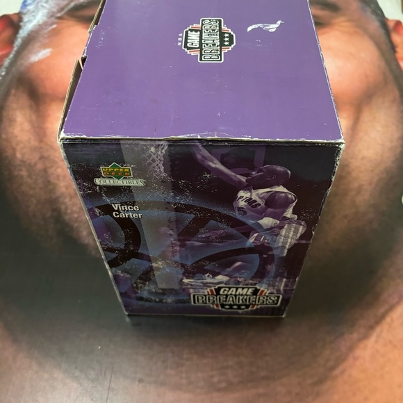 🏀 Rare 2003 Upper Deck Collectibles Game Breakers Ltd Edition Vince Carter 🏀 - Picture 10 of 11